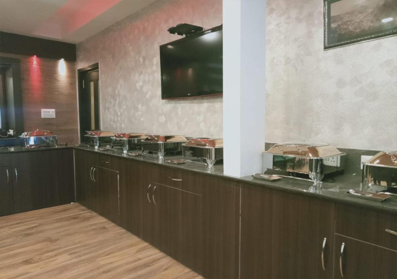 فندق Sanobar The Midtown موسوري المظهر الخارجي الصورة