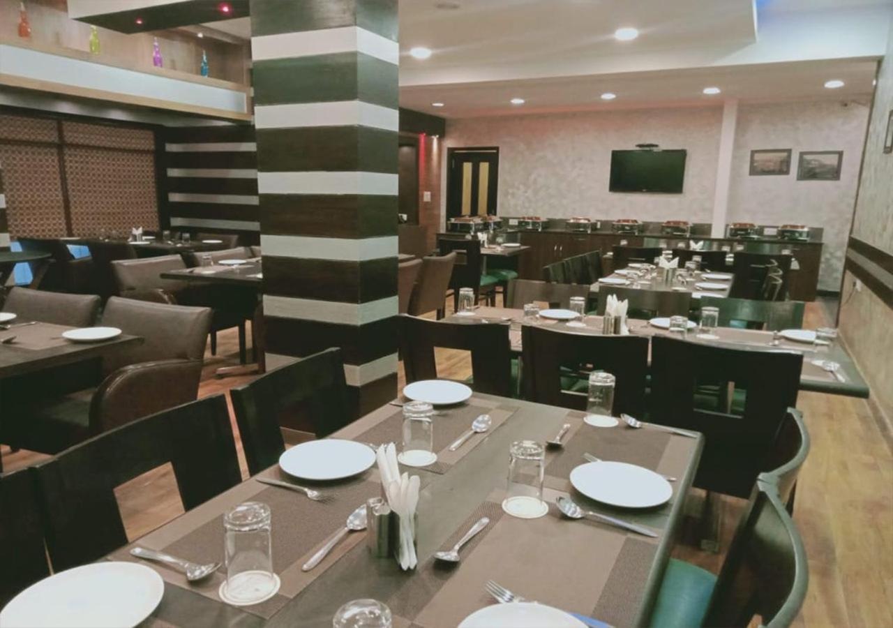 فندق Sanobar The Midtown موسوري المظهر الخارجي الصورة